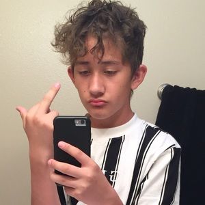 Meet your Posher, Kenny